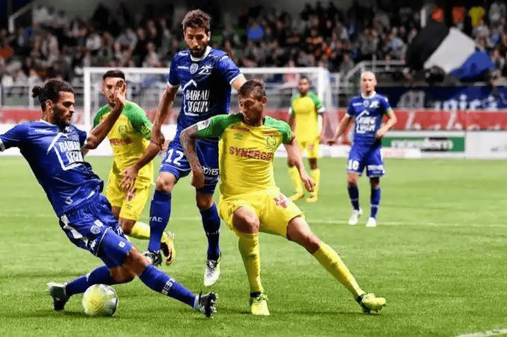 九游娱乐官网-赛后法国杯焦点战；毕尔巴鄂竞技复出首秀；质疑声仍在；阵容厚度经受考验的简单介绍